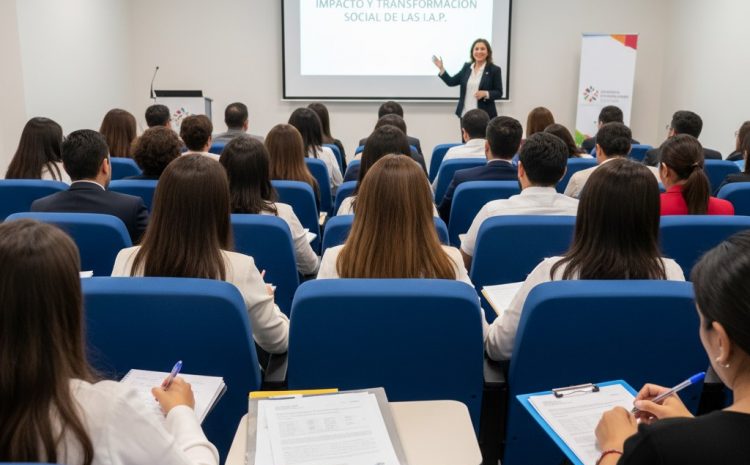  Capacitan a Instituciones de Asistencia Privada