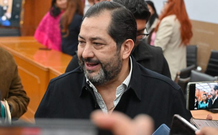  Congreso analiza aumentos a apoyos sociales