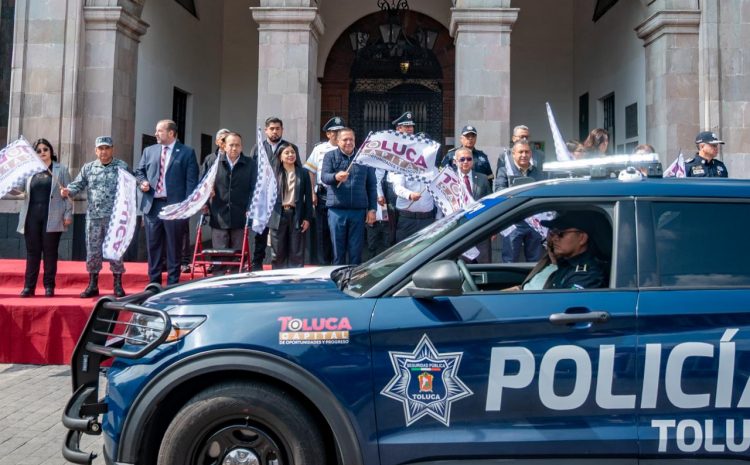  Patrullas con reconocimiento facial y lectura de placas en Toluca