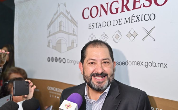  No se va a descuidar el trabajo legislativo: Paco Vázquez