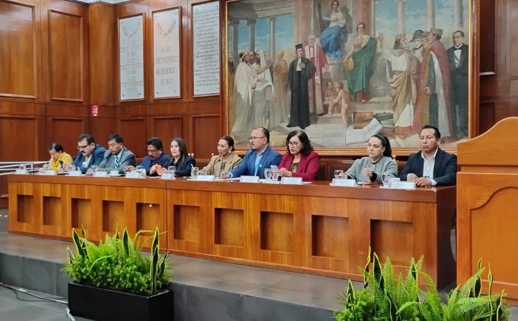  Menores viven la violencia digital en soledad